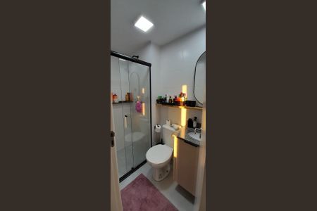 Apartamento à venda com 37m², 2 quartos e 1 vaga Apartamento à venda com 37m², 2 quartos e 1 vagaBanheiro