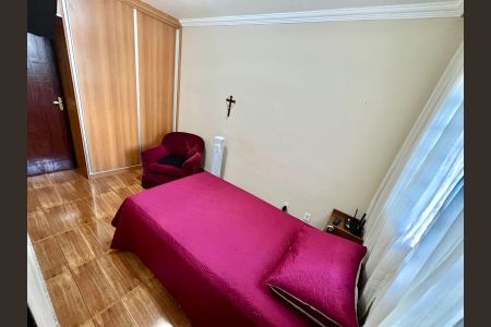 Casa à venda com 74m², 2 quartos e 2 vagas Casa à venda com 74m², 2 quartos e 2 vagasQuarto 1 - Suíte