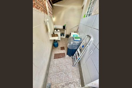 Casa à venda com 74m², 2 quartos e 2 vagas Casa à venda com 74m², 2 quartos e 2 vagasÁrea de Serviço