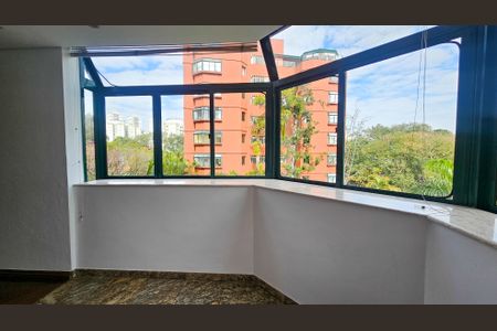 Apartamento à venda com 125m², 4 quartos e 2 vagas Apartamento à venda com 125m², 4 quartos e 2 vagasSala