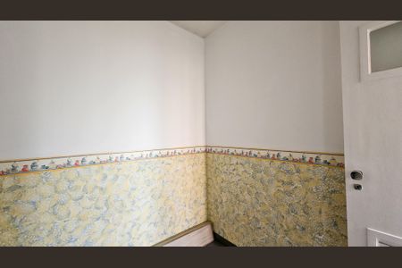 Apartamento à venda com 125m², 4 quartos e 2 vagas Apartamento à venda com 125m², 4 quartos e 2 vagasQuarto de Serviço