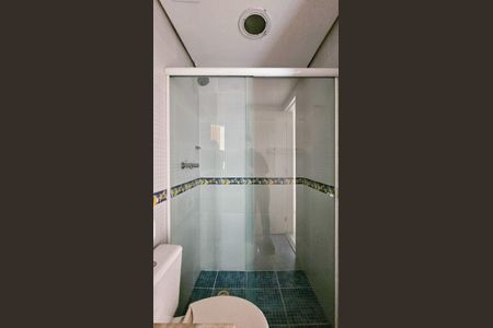 Apartamento à venda com 125m², 4 quartos e 2 vagas Apartamento à venda com 125m², 4 quartos e 2 vagasBanheiro 2