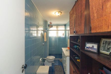 Apartamento à venda com 172m², 3 quartos e 2 vagas Apartamento à venda com 172m², 3 quartos e 2 vagasBanheiro 2