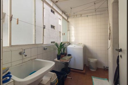 Apartamento à venda com 172m², 3 quartos e 2 vagas Apartamento à venda com 172m², 3 quartos e 2 vagasÁrea de Serviço