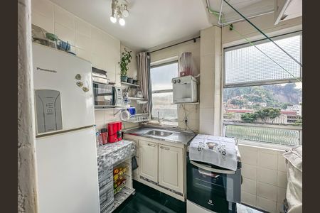 Apartamento à venda com 47m², 2 quartos e sem vagaCozinha