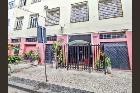 Apartamento à venda com 47m², 2 quartos e sem vagaPlaca