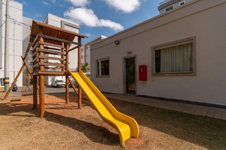 Apartamento à venda com 45m², 2 quartos e 1 vaga Apartamento à venda com 45m², 2 quartos e 1 vagaÁrea Comum