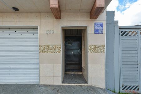 Casa para alugar com 50m², 1 quarto e sem vaga Casa para alugar com 50m², 1 quarto e sem vagaFachada