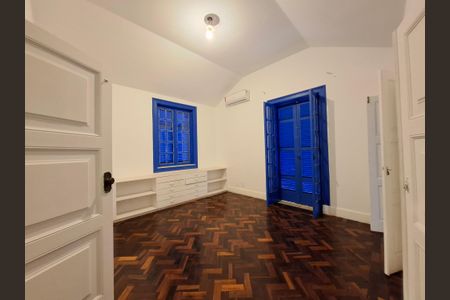 Casa para alugar com 811m², 8 quartos e 5 vagas Casa para alugar com 811m², 8 quartos e 5 vagasQuarto 4