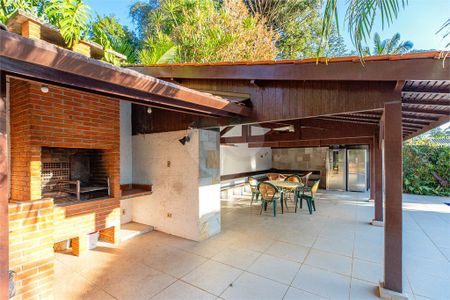 Casa à venda com 371m², 5 quartos e 2 vagas