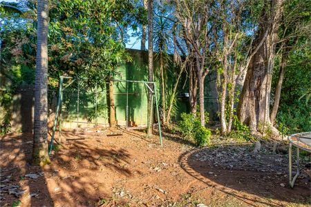 Casa à venda com 371m², 5 quartos e 2 vagas