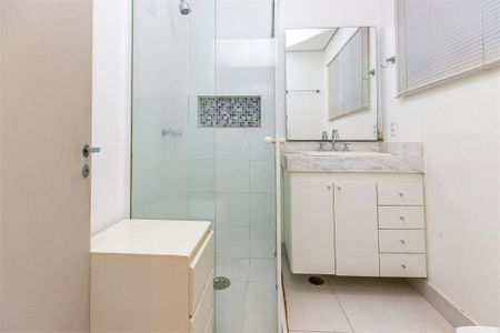 Casa à venda com 371m², 5 quartos e 2 vagas