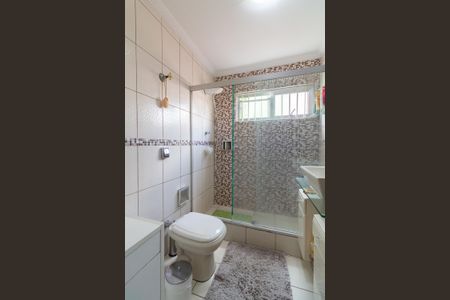 Casa à venda com 185m², 4 quartos e 2 vagas Casa à venda com 185m², 4 quartos e 2 vagasBanheiro Social
