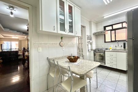 Apartamento à venda com 86m², 3 quartos e 2 vagas Apartamento à venda com 86m², 3 quartos e 2 vagasCozinha