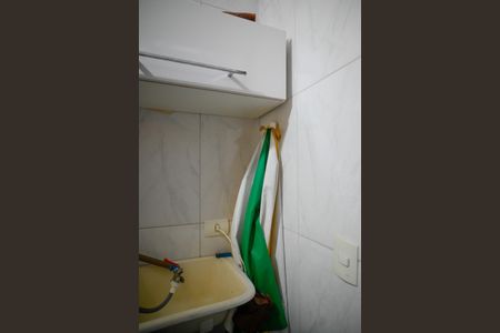 Casa à venda com 315m², 7 quartos e 2 vagas Casa à venda com 315m², 7 quartos e 2 vagasCasa 1 - Área de serviço