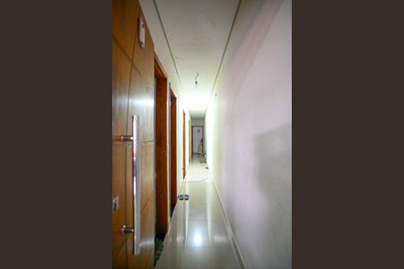 Casa à venda com 315m², 7 quartos e 2 vagas Casa à venda com 315m², 7 quartos e 2 vagasCasa 5 - Corredor