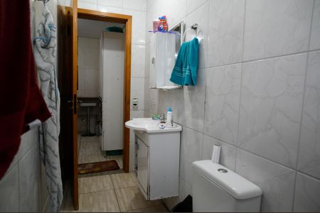 Casa à venda com 315m², 7 quartos e 2 vagas Casa à venda com 315m², 7 quartos e 2 vagasCasa 4 - Banheiro