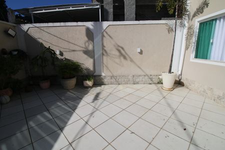 Casa à venda com 150m², 3 quartos e 1 vagaQuintal