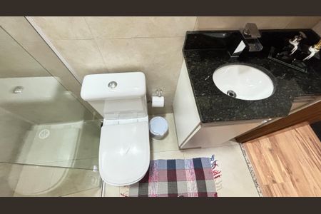 Apartamento à venda com 148m², 3 quartos e 2 vagas Apartamento à venda com 148m², 3 quartos e 2 vagasBanheiro Social