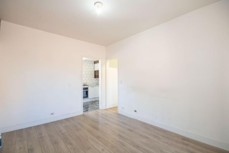 Sala de apartamento à venda com 2 quartos, 66m² em São Pedro, Osasco