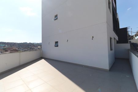 Apartamento à venda com 32m², 2 quartos e sem vaga Apartamento à venda com 32m², 2 quartos e sem vagaÁrea comum