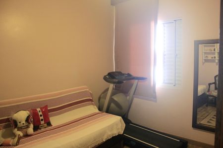 Casa à venda com 159m², 3 quartos e 2 vagasQuarto 2