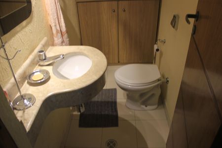 Casa à venda com 159m², 3 quartos e 2 vagasLavabo da Sala