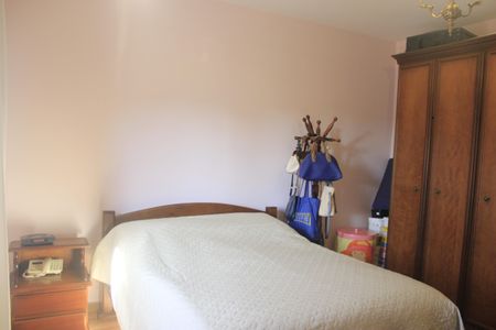 Casa à venda com 159m², 3 quartos e 2 vagasQuarto 1