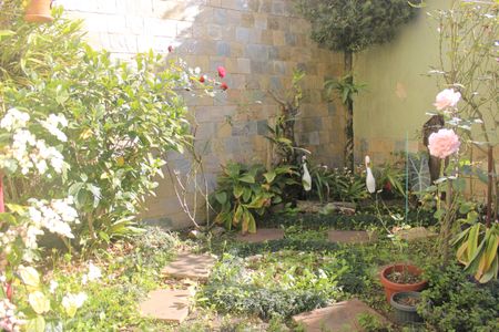 Casa à venda com 159m², 3 quartos e 2 vagasQuintal com jardim