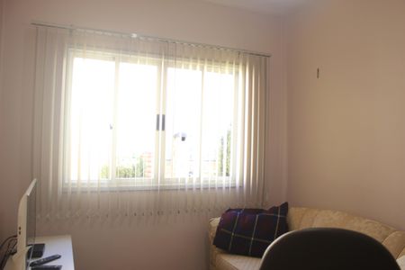 Casa à venda com 159m², 3 quartos e 2 vagasQuarto 3