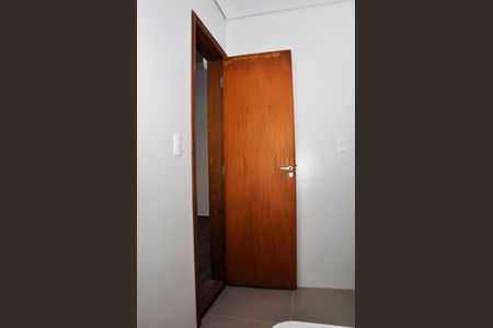 Apartamento à venda com 32m², 1 quarto e sem vaga Apartamento à venda com 32m², 1 quarto e sem vaga Banheiro Social