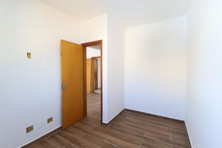 Apartamento à venda com 47m², 2 quartos e 1 vaga Apartamento à venda com 47m², 2 quartos e 1 vagaQuarto 2