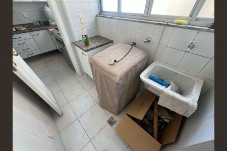 Apartamento para alugar com 120m², 2 quartos e 3 vagas