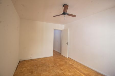 Apartamento à venda com 48m², 1 quarto e sem vaga Apartamento à venda com 48m², 1 quarto e sem vagaQuarto