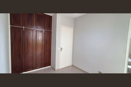 Apartamento à venda com 77m², 3 quartos e 1 vaga Apartamento à venda com 77m², 3 quartos e 1 vagaSuíte