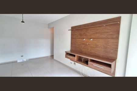 Apartamento à venda com 77m², 3 quartos e 1 vaga Apartamento à venda com 77m², 3 quartos e 1 vagaSala
