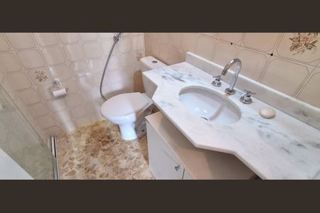 Apartamento à venda com 77m², 3 quartos e 1 vaga Apartamento à venda com 77m², 3 quartos e 1 vagaBanheiro Social