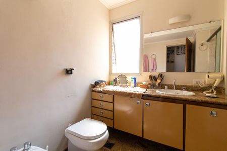 Apartamento à venda com 160m², 3 quartos e 2 vagasBanheiro Social