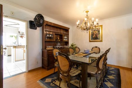 Apartamento à venda com 160m², 3 quartos e 2 vagasCopa