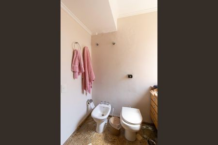 Apartamento à venda com 160m², 3 quartos e 2 vagasBanheiro Social