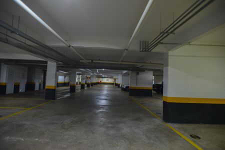 Studio para alugar com 43m², 1 quarto e 1 vaga Studio para alugar com 43m², 1 quarto e 1 vagaGaragem