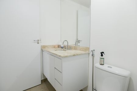 Studio para alugar com 43m², 1 quarto e 1 vaga Studio para alugar com 43m², 1 quarto e 1 vagaBanheiro Social