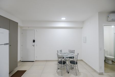 Studio para alugar com 43m², 1 quarto e 1 vaga Studio para alugar com 43m², 1 quarto e 1 vagaCozinha