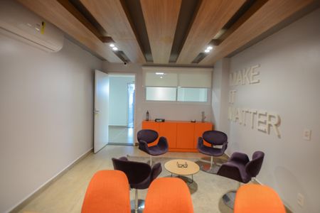 Studio para alugar com 43m², 1 quarto e 1 vaga Studio para alugar com 43m², 1 quarto e 1 vagaÁrea comum - Sala de Reuniões