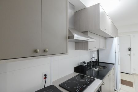 Studio para alugar com 43m², 1 quarto e 1 vaga Studio para alugar com 43m², 1 quarto e 1 vagaCozinha e Área de Serviço