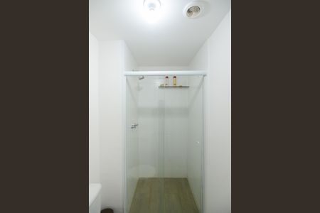 Studio para alugar com 43m², 1 quarto e 1 vaga Studio para alugar com 43m², 1 quarto e 1 vagaBanheiro Social