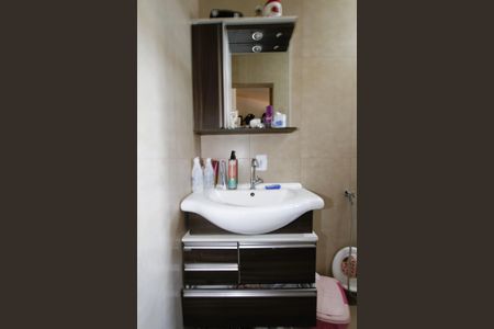 Casa à venda com 150m², 2 quartos e 1 vagaBanheiro da Suíte 2