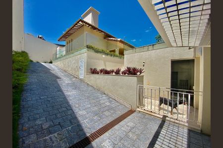 Casa à venda com 512m², 4 quartos e 6 vagas