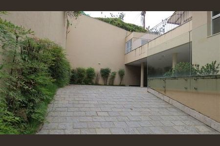 Casa à venda com 512m², 4 quartos e 6 vagas