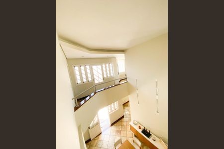 Casa à venda com 330m², 3 quartos e 4 vagas